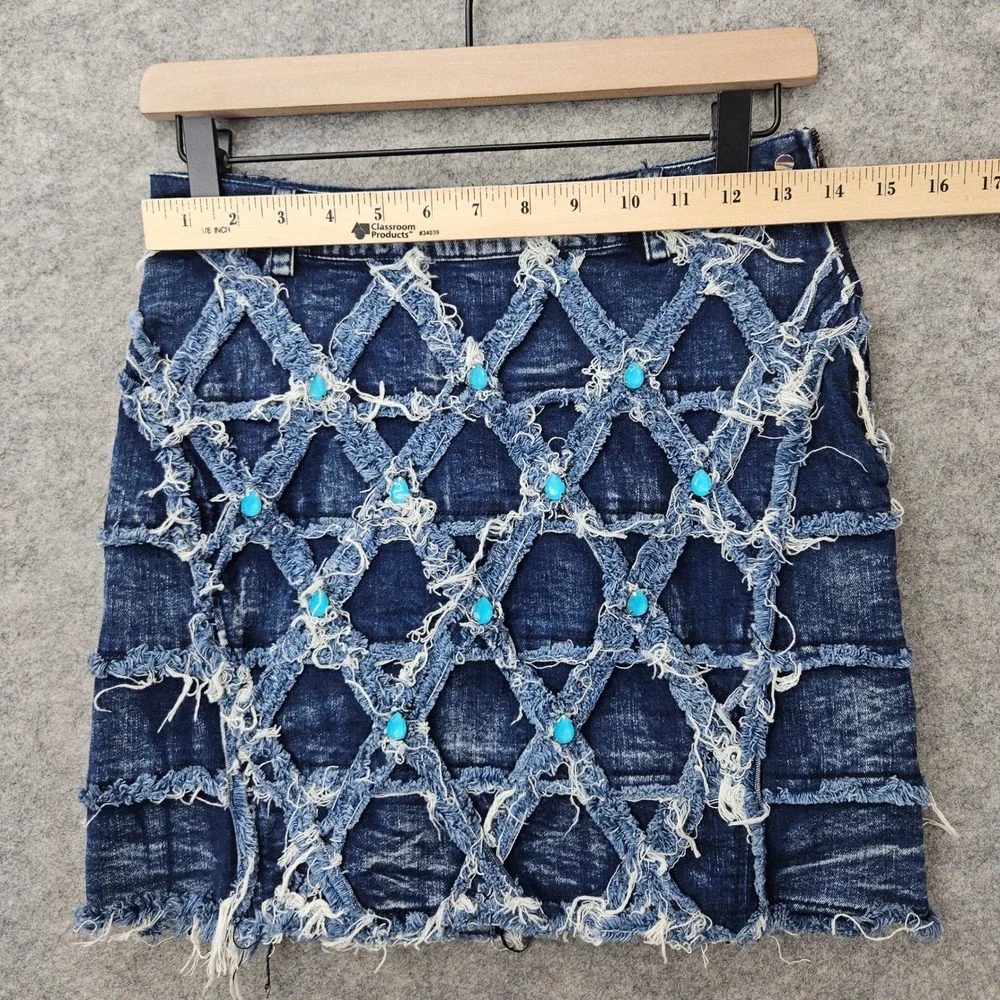 COMME USA Denim Mini Skirt Women's Blue Size M Distressed Frayed Lattice Beaded